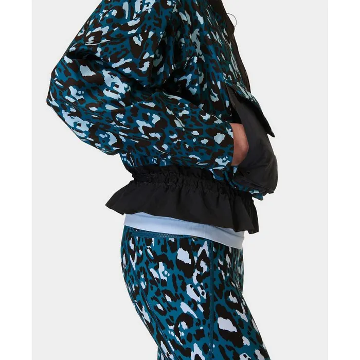 Ascend Whisper Anorak X Sweaty Betty Blue Brushstroke Leopardblack Women Merrell Outerwear