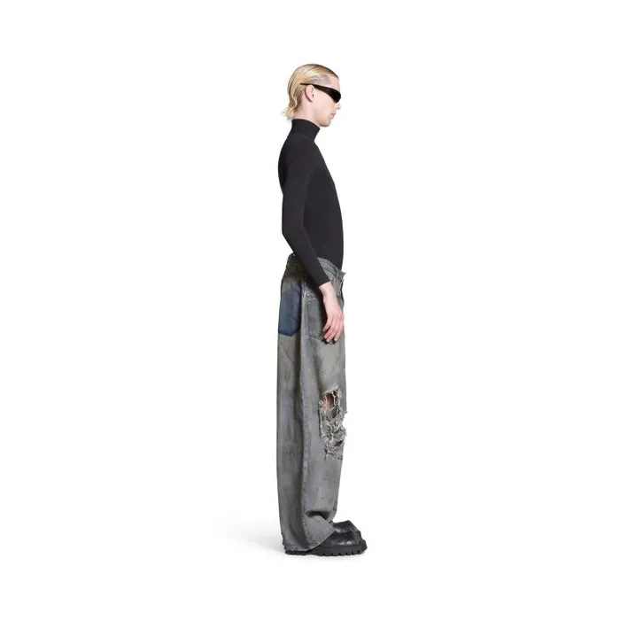 Balenciaga Pants WomenMen Patched Pockets Baggy Jeans In Blue Blue Balenciaga Pants WomenMen Patched Pockets Baggy Jeans In Blue Blue