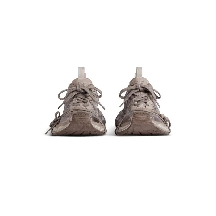 Balenciaga Sneakers Men Men039s 3xl Sneaker In Taupe Taupe