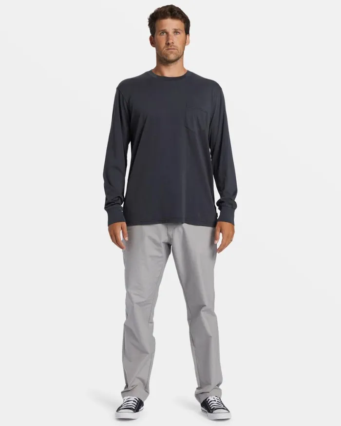 Billabong Essential Long Sleeve Tshirt Black Mens TShirts