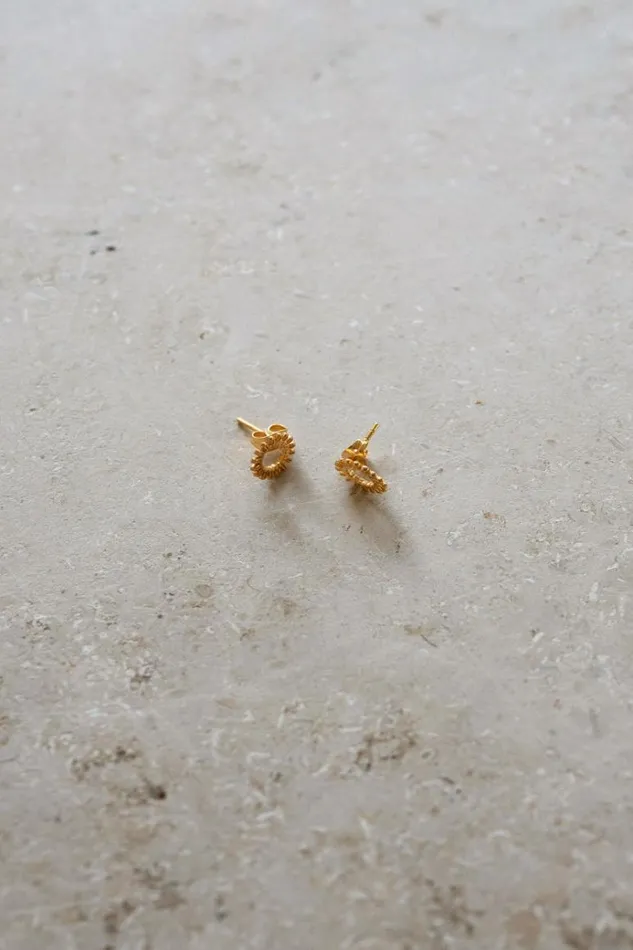 ByBar Sieraden Vrouwelijk Ruby Stud Earring Gold