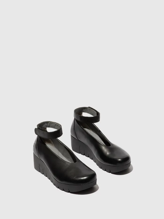 Closed Shoes VILY161FLY BLACK Women Fly London Shoes