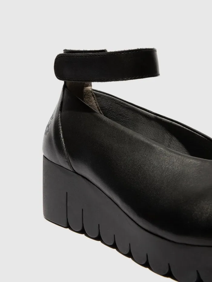 Closed Shoes VILY161FLY BLACK Women Fly London Shoes