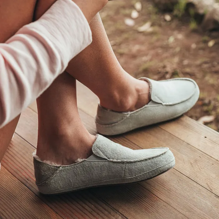 Cold Weather Women Olukai Nohea Leather Slippers 8211 Pale Grey