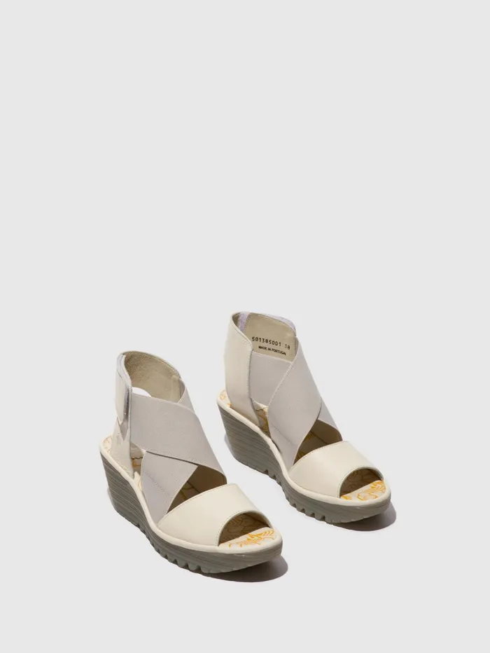 Crossover Sandals YUBA385FLY OFFWHITE Women Fly London Sandals