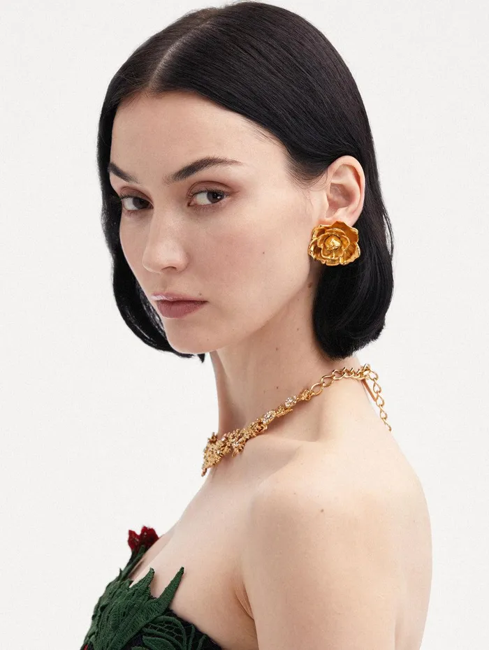 Gardenia Stud ClipOn Earrings Gold Women Oscar De La Renta Earrings Gardenia Stud ClipOn Earrings Gold Women Oscar De La Renta Earrings