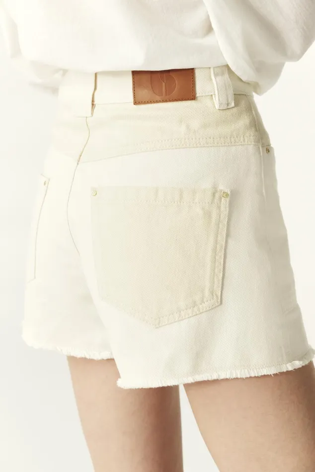 HighRise Shorts Cdavid OffWhite Women Baandsh Skirts and Shorts