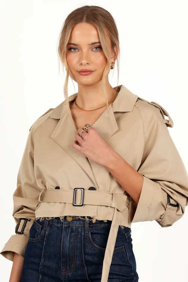 Jackets and Coats Petal and Pup Women Izzi Crop Trench Jacket Tan