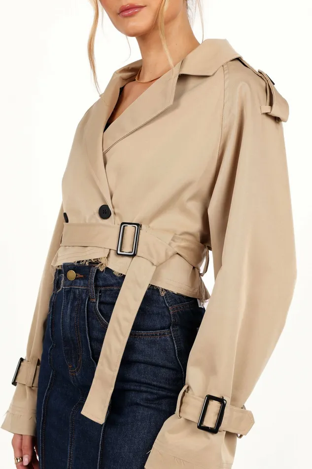 Jackets and Coats Petal and Pup Women Izzi Crop Trench Jacket Tan