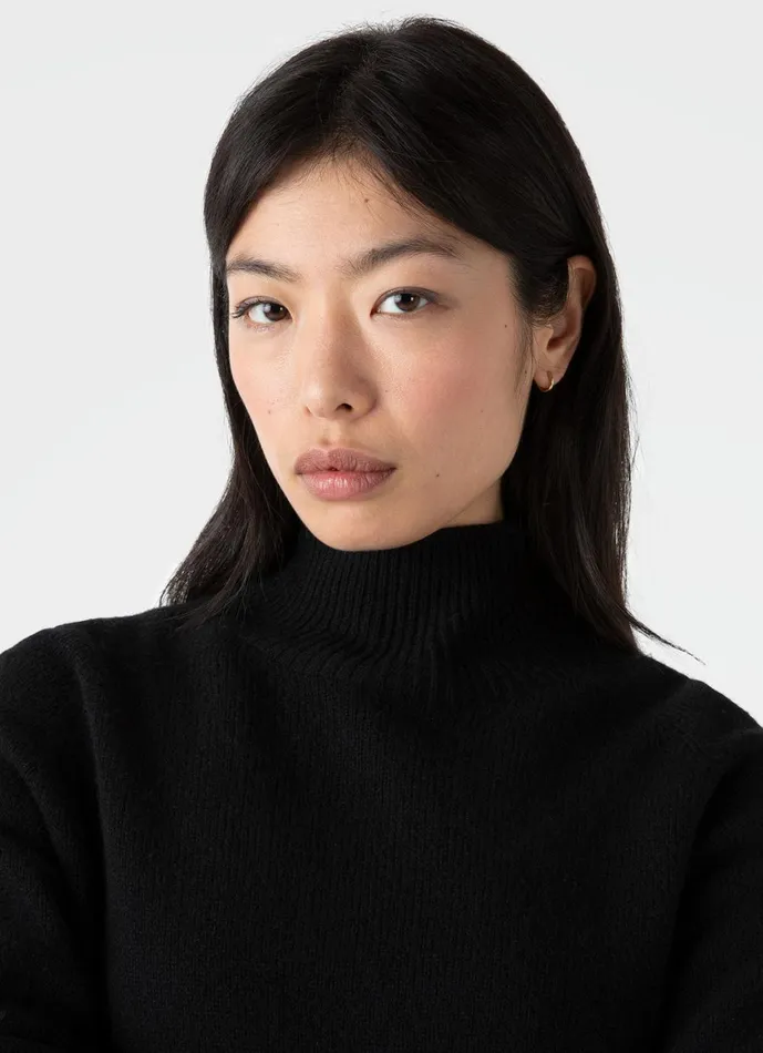 Lambswool Funnel Neck Jumper Black Women SUNSPEL Knitwear