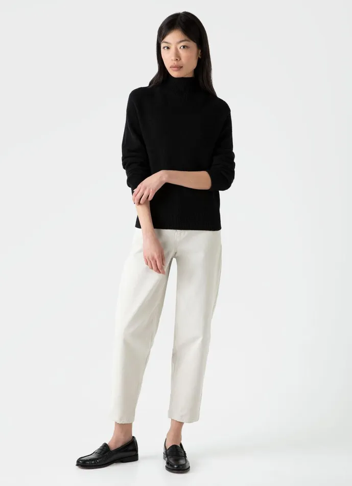 Lambswool Funnel Neck Jumper Black Women SUNSPEL Knitwear