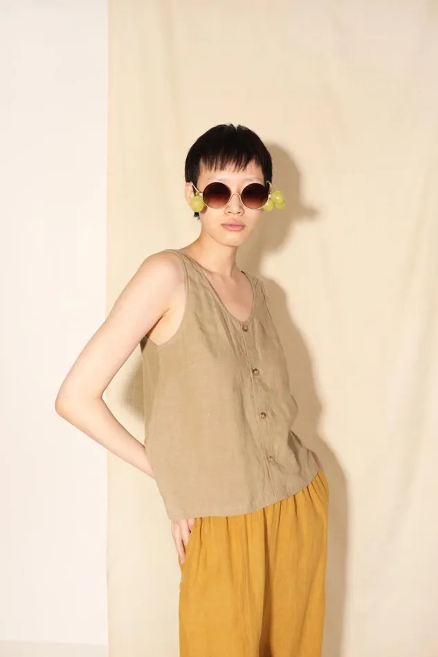 LF Markey Tops Women Button Front Tank Stone