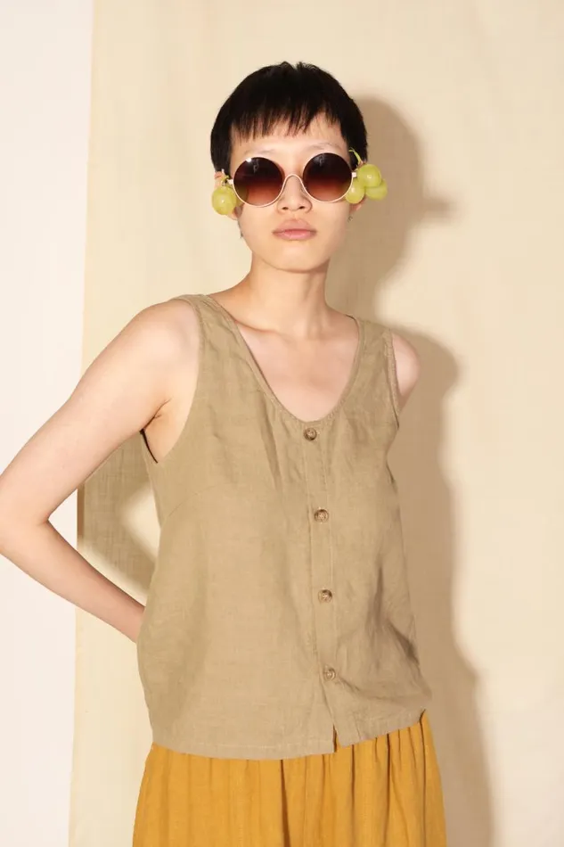 LF Markey Tops Women Button Front Tank Stone