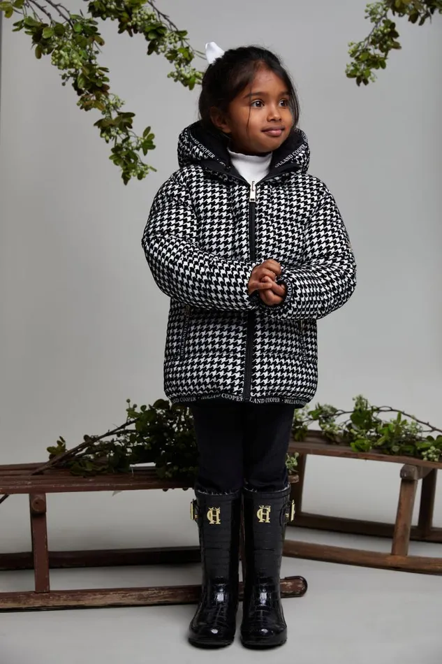 Little Little Gifting Holland Cooper Little Wellie 8211 Junior Liquorice Little Little Gifting Holland Cooper Little Wellie 8211 Junior Liquorice