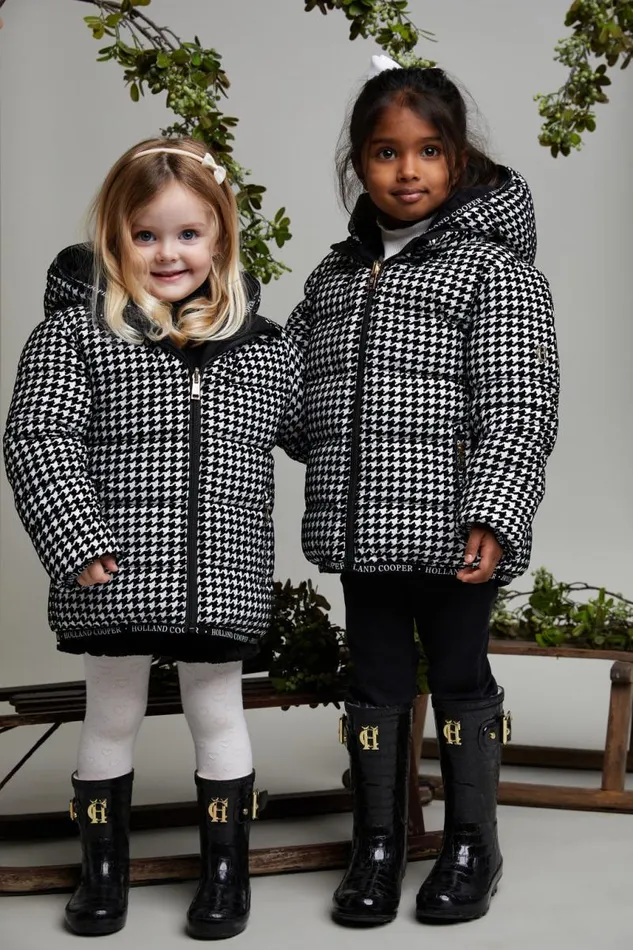 Little Little Gifting Holland Cooper Little Wellie 8211 Junior Liquorice Little Little Gifting Holland Cooper Little Wellie 8211 Junior Liquorice