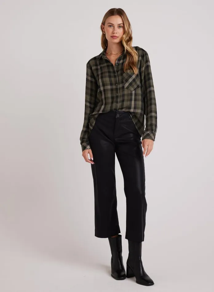 Long Sleeve Women Bella Dahl Slouchy Pocket Button Down 8211 Olive Plaid