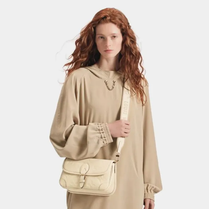 Louis Vuitton M46388 Diane Cream 8211 Louis Vuitton Handbag Store Women Louis Vuitton Diane Bag