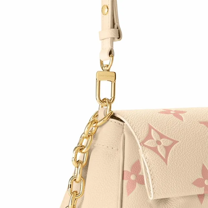 Louis Vuitton M46393 Favorite Crme Rose Trianon 8211 Louis Vuitton Handbag Store Women Louis Vuitton Pochette Metis Bag
