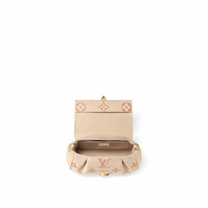 Louis Vuitton M46393 Favorite Crme Rose Trianon 8211 Louis Vuitton Handbag Store Women Louis Vuitton Pochette Metis Bag