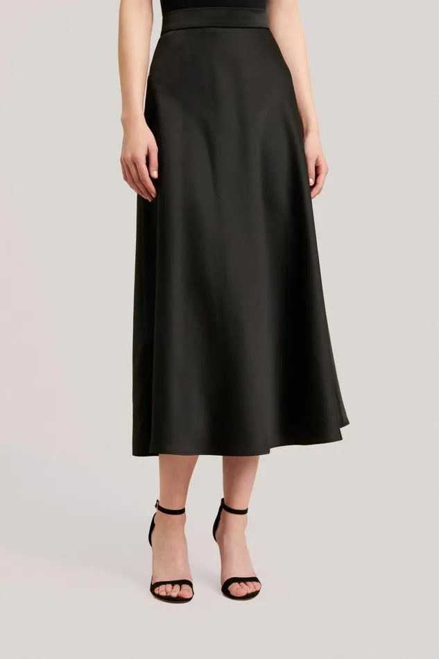 Luisa Spagnoli Skirts Women Fragile Black