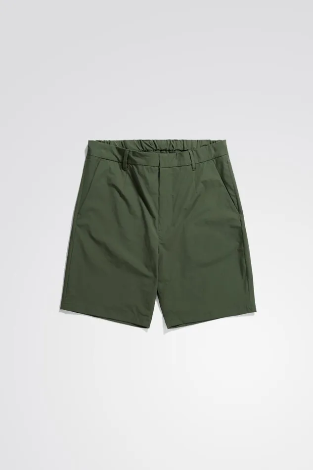 Men Aaren Travel Light Short Spruce Green Norse Projects Shorts