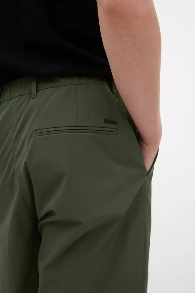 Men Aaren Travel Light Short Spruce Green Norse Projects Shorts