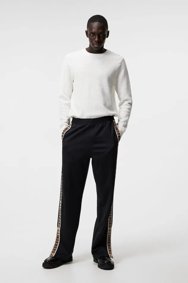 Men Arthur Knit Org Cotton Cloud White JLindeberg Knitwear Men Arthur Knit Org Cotton Cloud White JLindeberg Knitwear