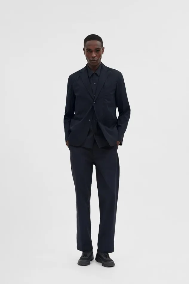 Men Emil Travel Light Dark Navy Norse Projects Overshirts