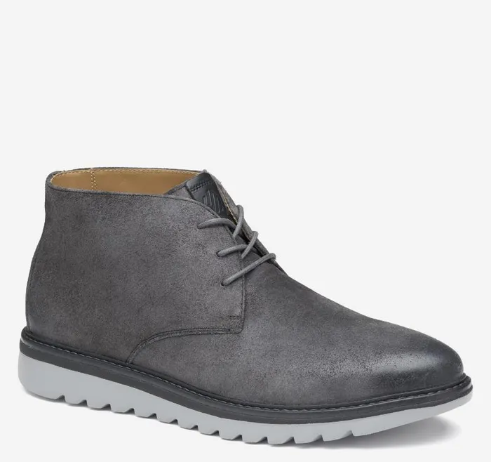 Men Johnston and Murphy LaceUps Braydon Chukka Charcoal Waxed Suede