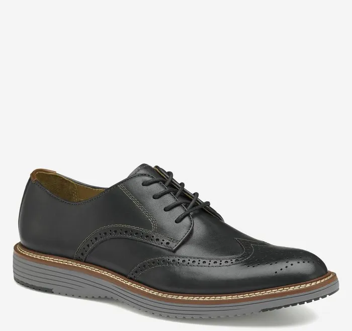 Men Johnston and Murphy LaceUps Upton Wingtip Black Full Grain