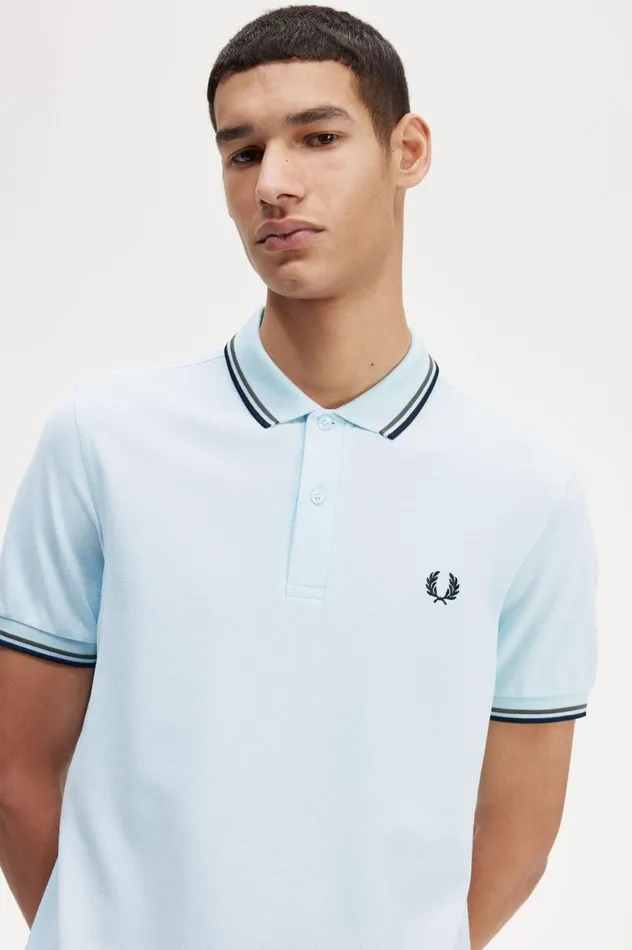 Men The ShirtM3600 Light Icefield Greenblack Fred Perry The Fred Perry Shirt