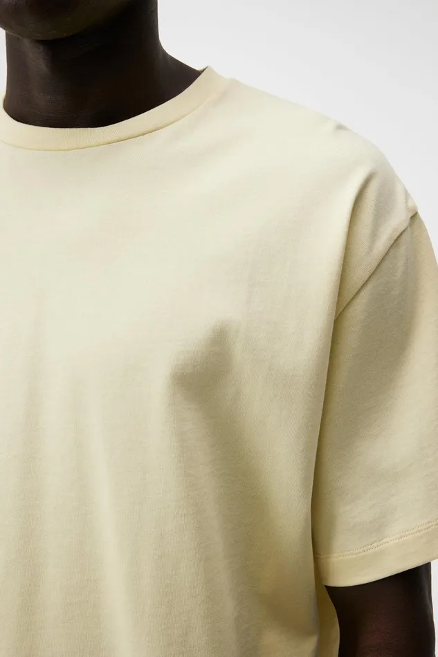 Men Tjorn Boxy Heavyweight Tshirt Pear Sorbet JLindeberg Tshirts Men Tjorn Boxy Heavyweight Tshirt Pear Sorbet JLindeberg Tshirts