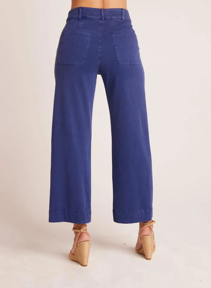 Pants Women Bella Dahl Saige Wide Leg Crop 8211 Tropical Navy Pants Women Bella Dahl Saige Wide Leg Crop 8211 Tropical Navy