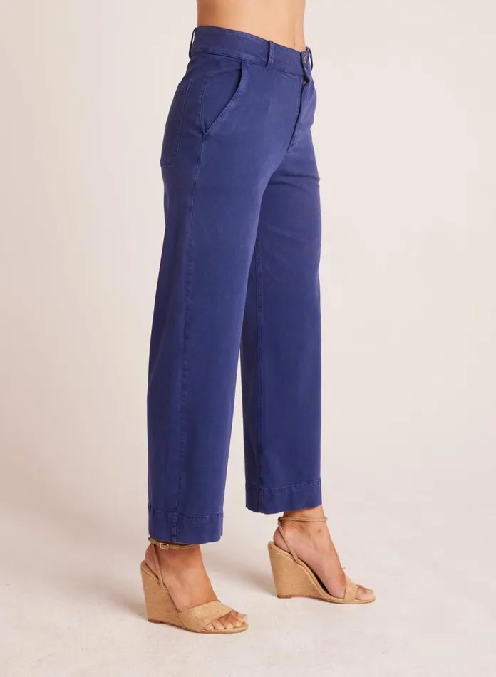 Pants Women Bella Dahl Saige Wide Leg Crop 8211 Tropical Navy Pants Women Bella Dahl Saige Wide Leg Crop 8211 Tropical Navy