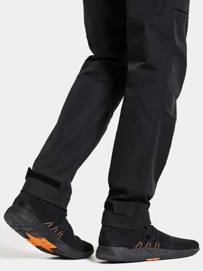 Pavo Pants Black Men Didriksons Walking Trousers
