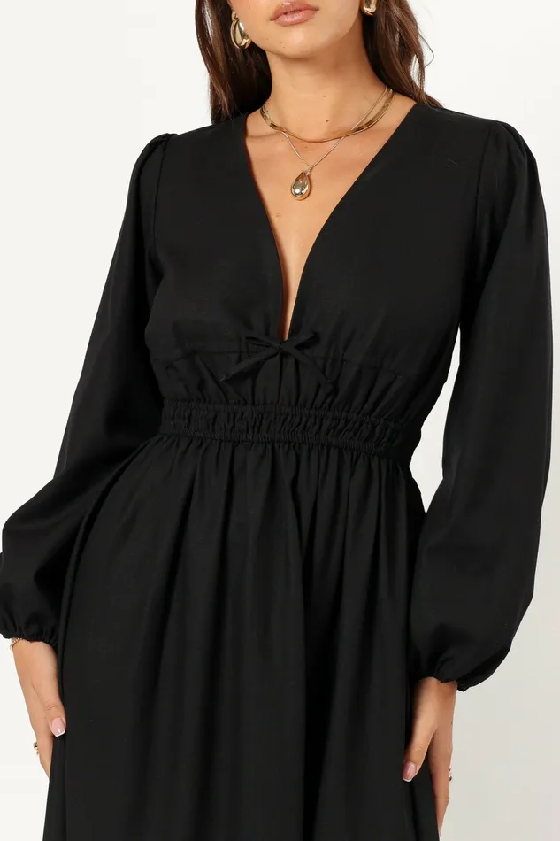 Petal and Pup Cece Long Sleeve Maxi Dress Black Women Fall Dresses