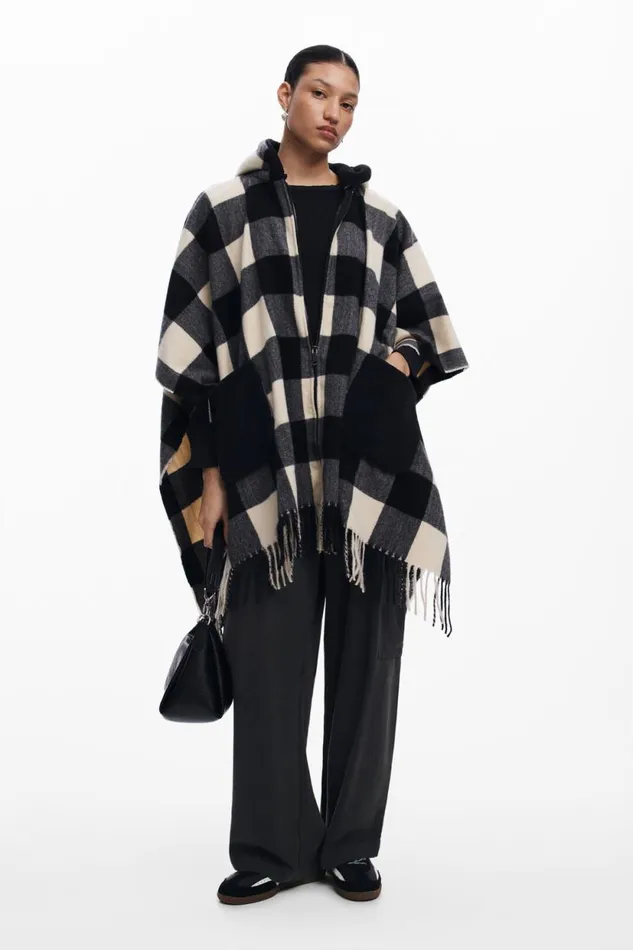 Ponchos Women Desigual Poncho Black