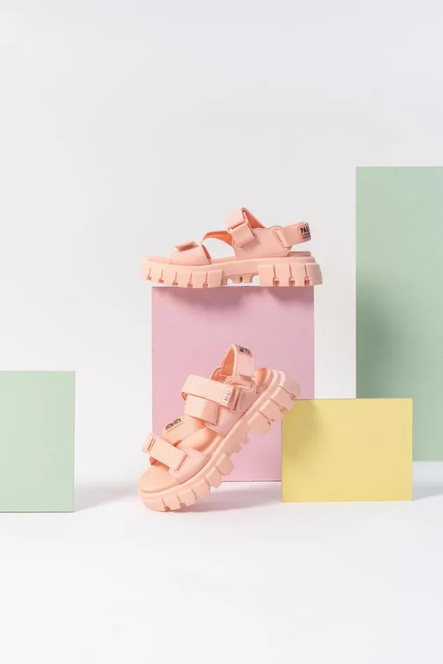 Sandals Women PALLADIUM REVOLT SANDAL MONO Sandy Peach Sandals Women PALLADIUM REVOLT SANDAL MONO Sandy Peach