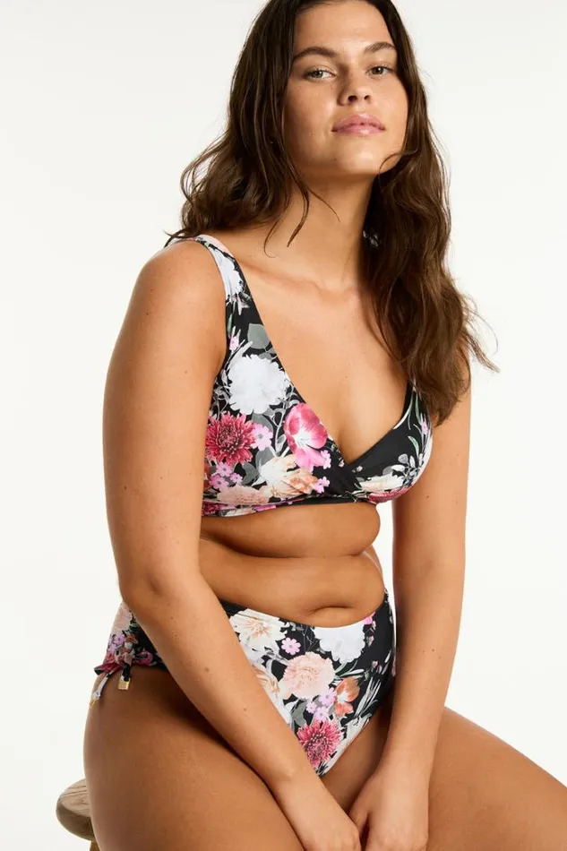 Sea Level Tops Belle Cross Front Multifit Bra Belle Black 8211 Women