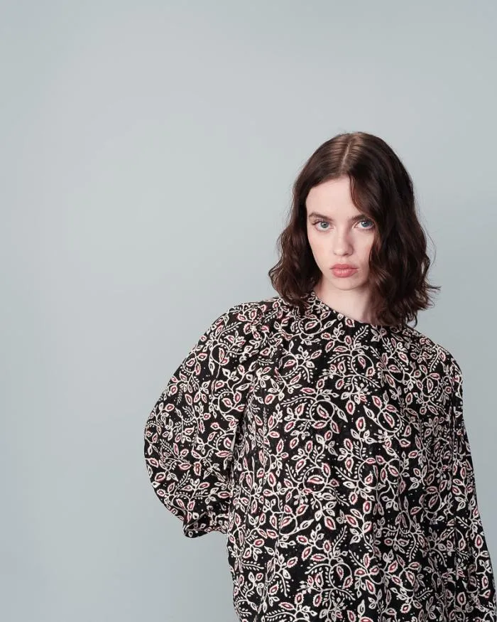 SHIRT NOIR NIMES Shop Grace and Mila Patterned Blouses