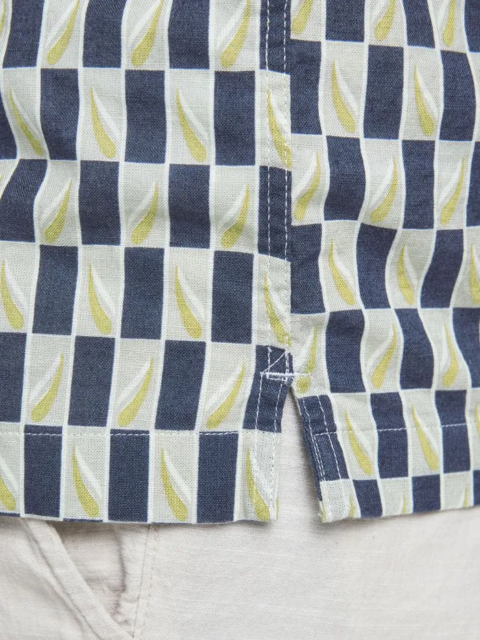 Shirts JACK and JONES Mens PRINTED RESORT SHORT SLEEVED SHIRT White Cloud Dancer Gift Ideas