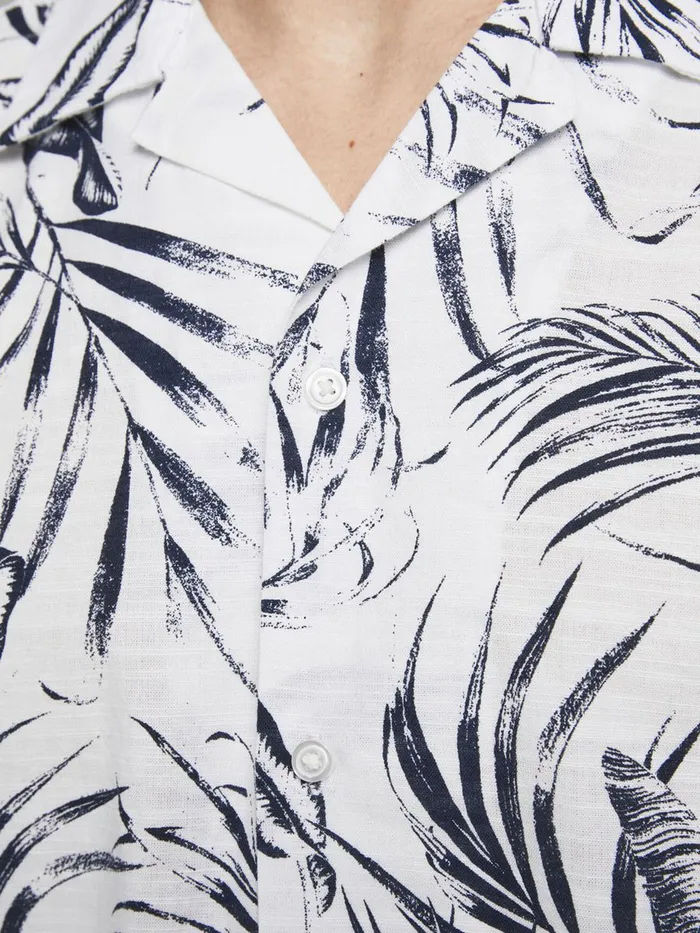 Shirts JACK and JONES Mens PRINTED SHORT SLEEVED SHIRT White Cloud Dancer For Sale