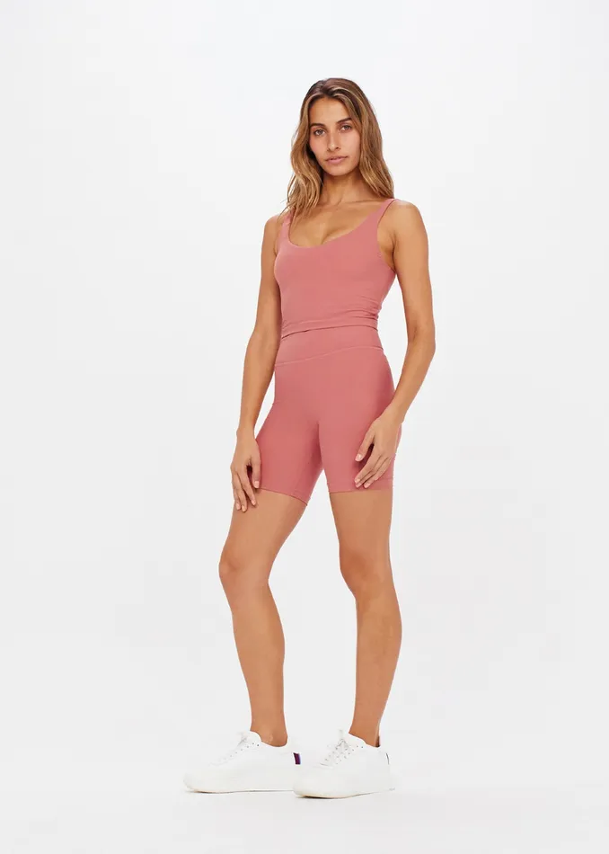 Shorts PEACHED 6IN SPIN SHORT THE UPSIDE Women Shorts PEACHED 6IN SPIN SHORT THE UPSIDE Women