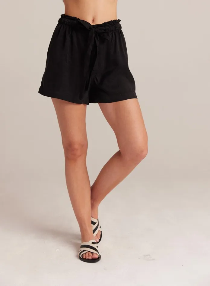 Shorts Women Bella Dahl Kayla Ruffle Waist Sash Short 8211 Black