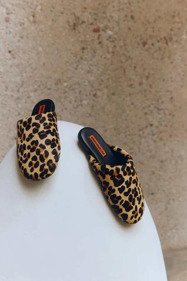 Simon Miller Flats Women Simon Miller Haircalf Bubble Slipper In Cheetah Simon Miller Flats Women Simon Miller Haircalf Bubble Slipper In Cheetah