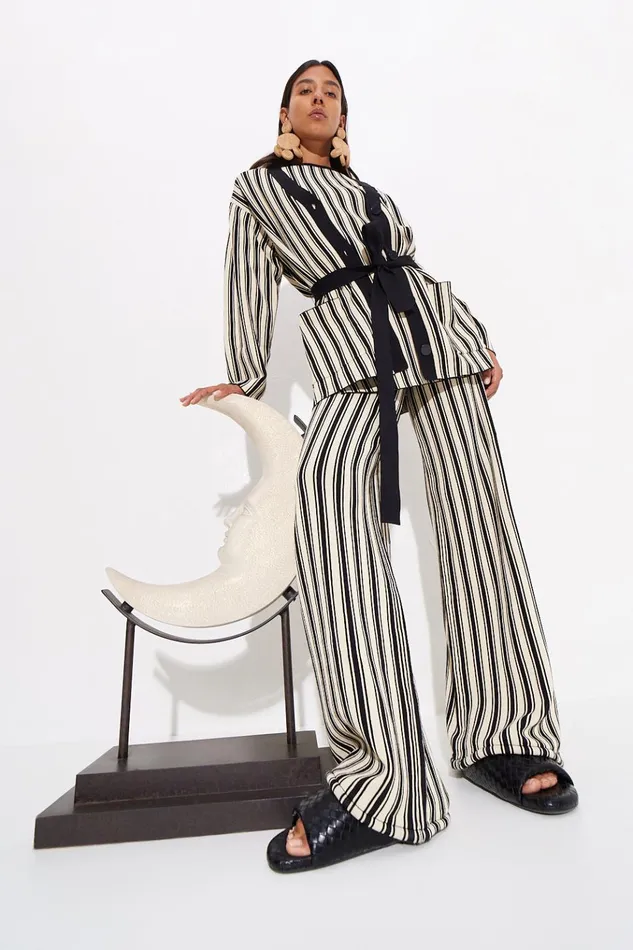 Simon Miller Sweaters Women Max Belted Knit Cardigan In BlackRice Flour Stripe Simon Miller Sweaters Women Max Belted Knit Cardigan In BlackRice Flour Stripe