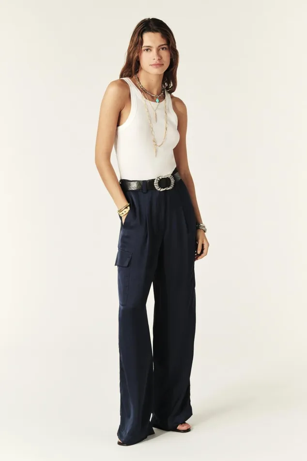 Sleeveless Top Cynda White Women Baandsh Tops and Shirts