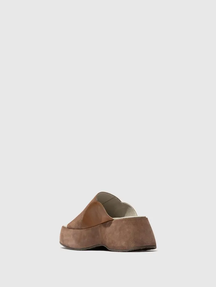 Slipon Mules BEZI078FLY TAUPECAMEL Women Fly London Mules