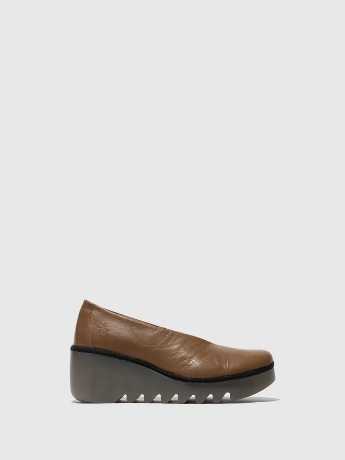 Slipon Shoes BESO246FLY GROUND Women Fly London Shoes