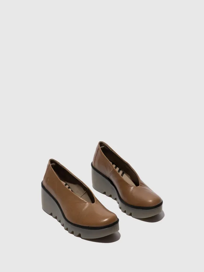 Slipon Shoes BESO246FLY GROUND Women Fly London Shoes